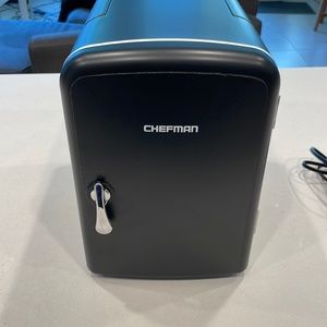 Chefman Mini Fridge - Black - Used